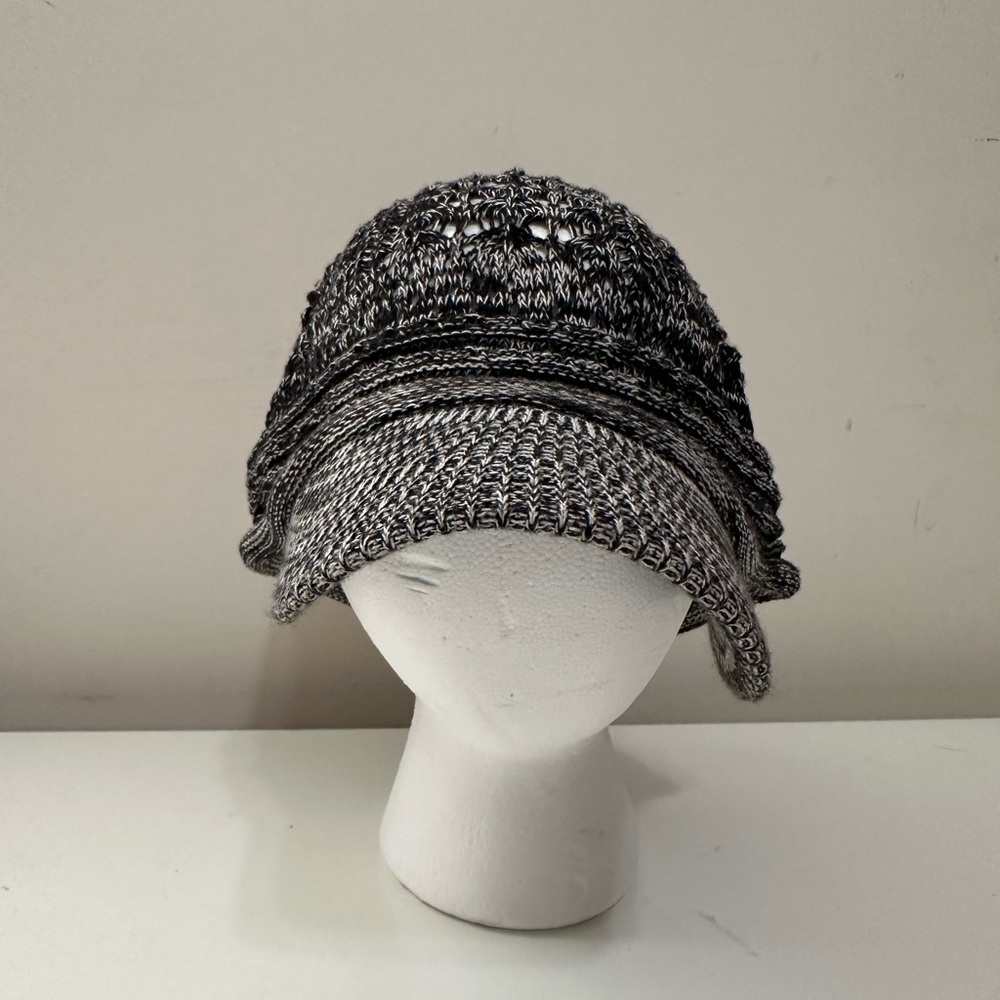 Vintage A.K Stylish Black and Gray Women's Knit Cap Made In Korea